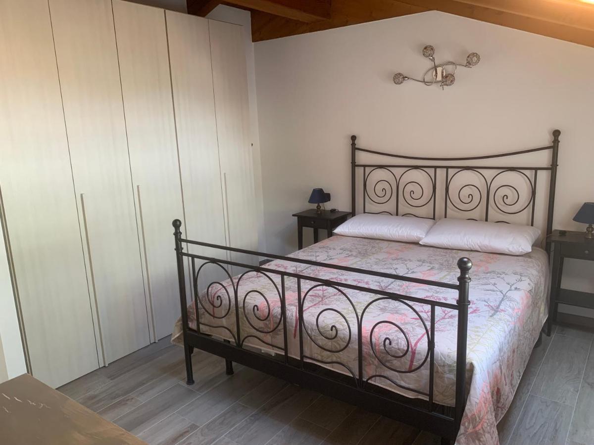 Casa Vacanze Anais Nus Bagian luar foto