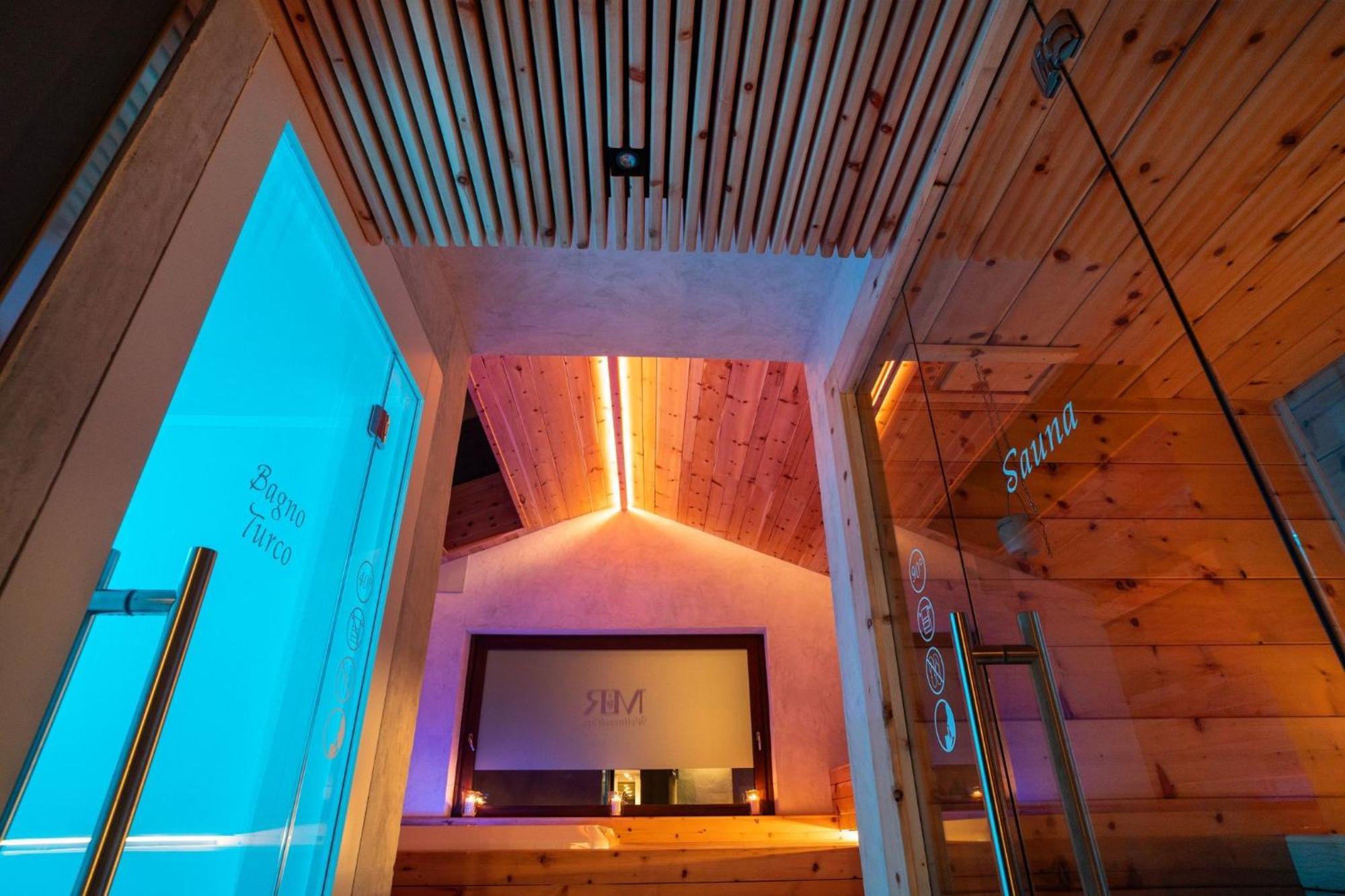 Casa Vacanze Anais Nus Bagian luar foto